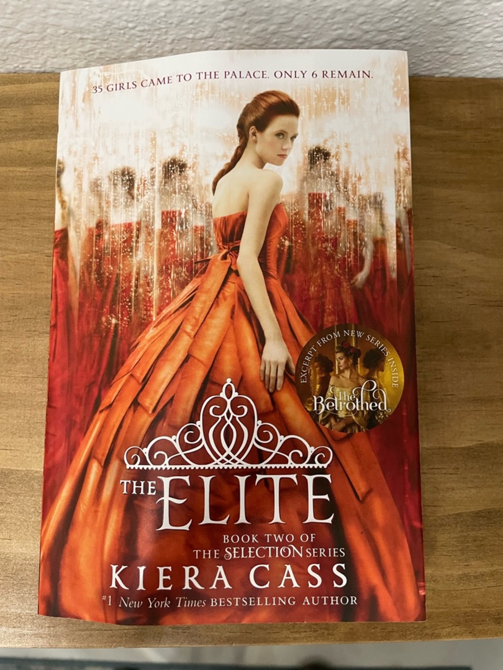 The Elite by Kiera Cass - Red Cover Paperback